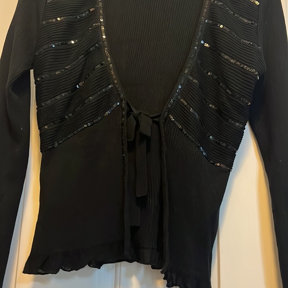 Top - Picture 5 of 10